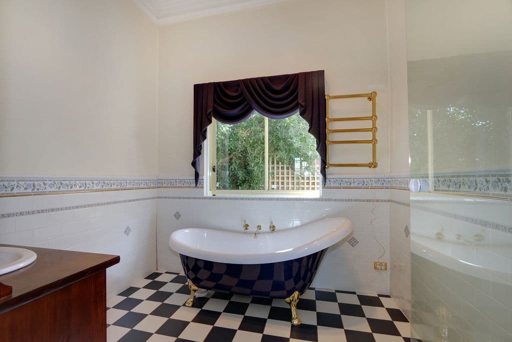 59 Cavehill Road, LILYDALE VIC 3140, Lilydale - Thumbnail 8