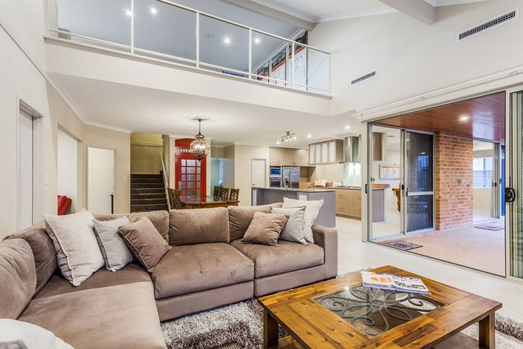 11 Amazon Drive, Baldivis WA 6171, Baldivis - Thumbnail 2
