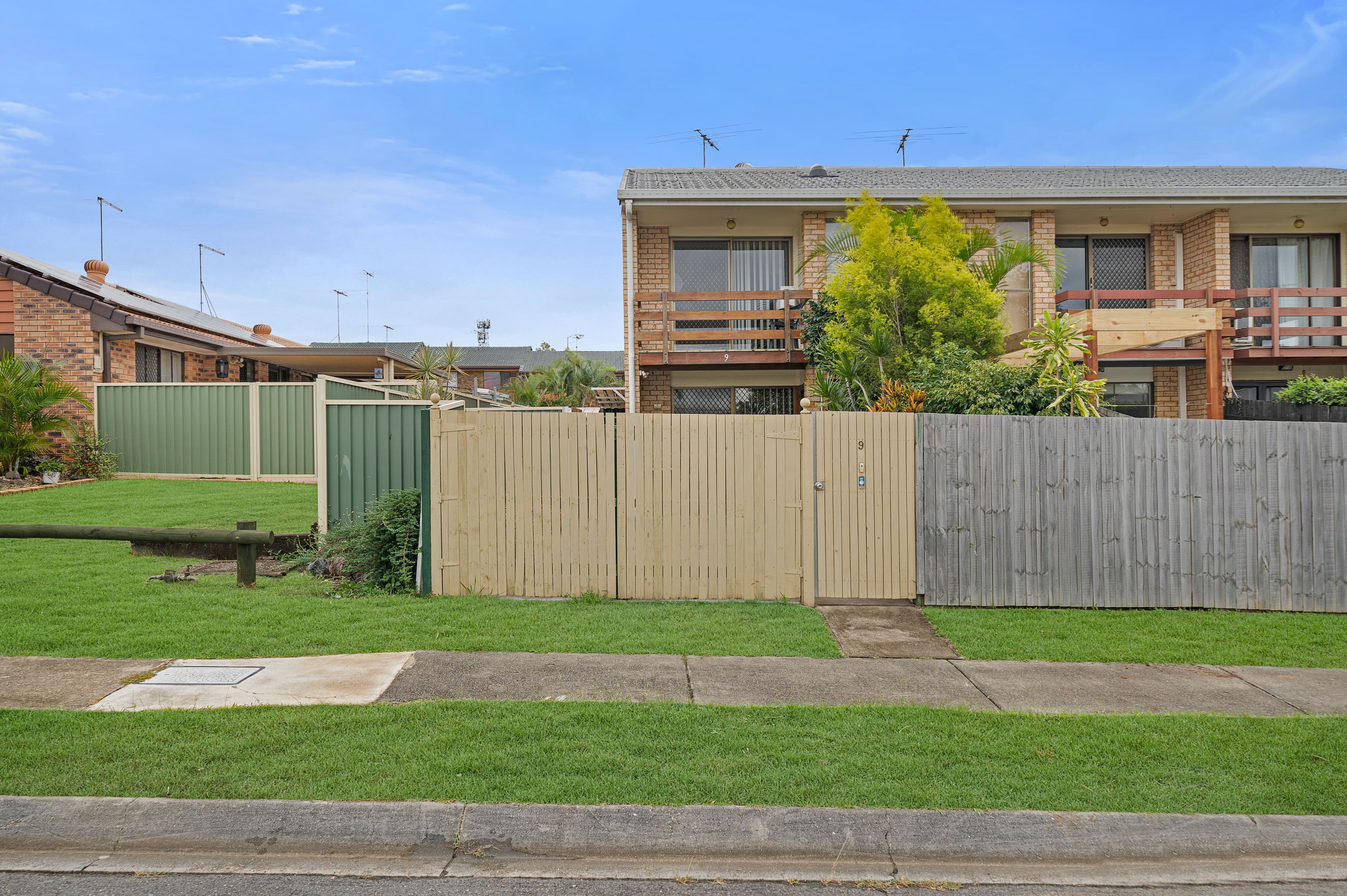 21 Chatswood Road, Daisy Hill QLD 4127, Daisy Hill - Image 1