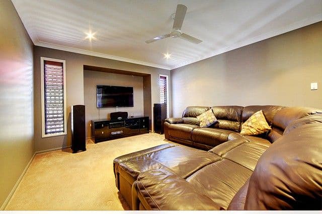 6 Woodhen Court, BOHLE PLAINS QLD 4817, Bohle Plains - Thumbnail 3