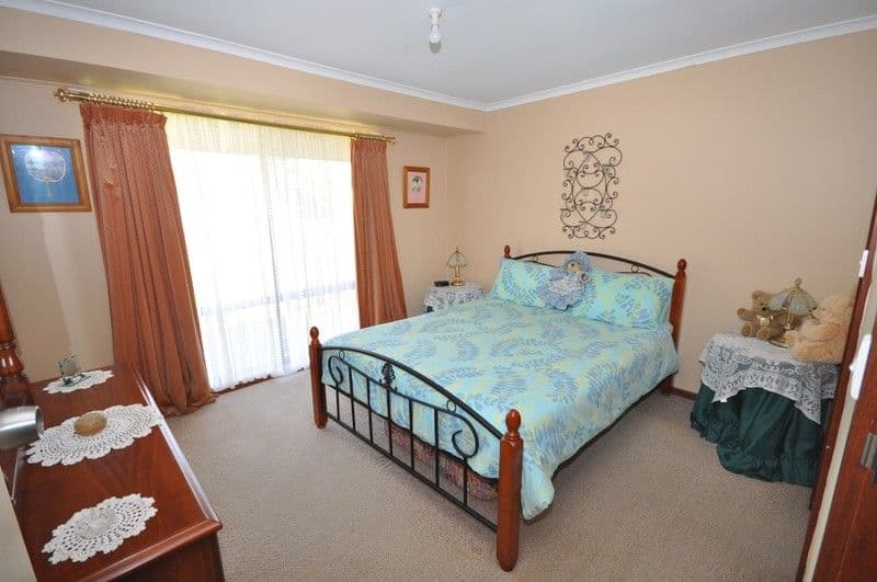 60 Tareena Street, CRAIGMORE SA 5114, Craigmore - Thumbnail 8