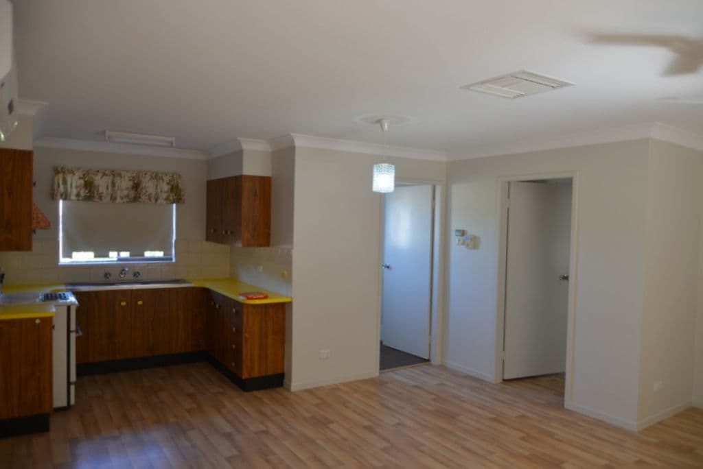 8 Thibault Street, Tamworth NSW 2340, South Tamworth - Thumbnail 5
