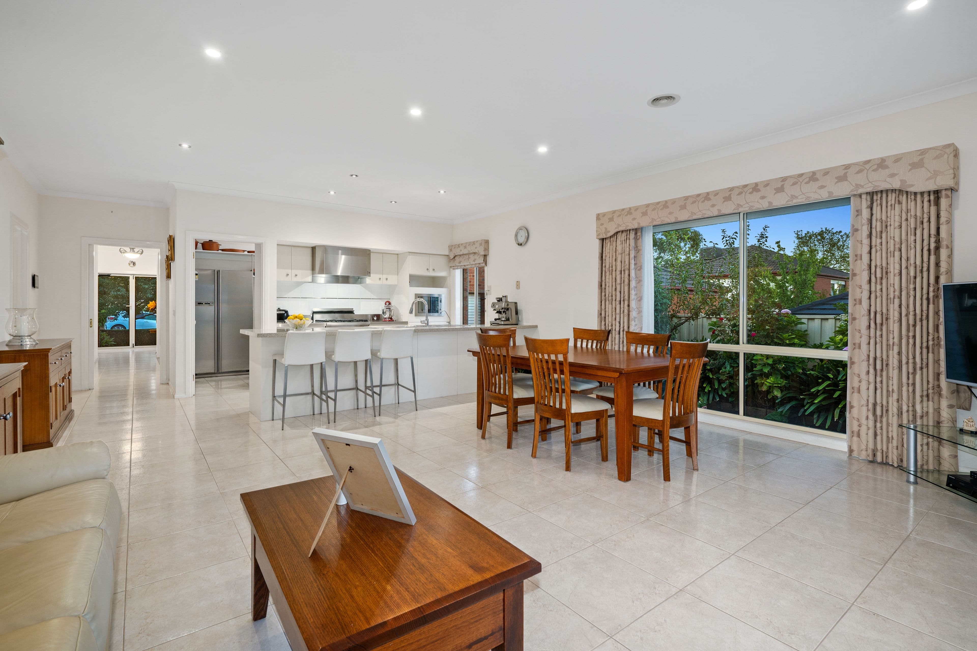 6 Banhul Place, Bundoora VIC 3083, Bundoora - Thumbnail 4
