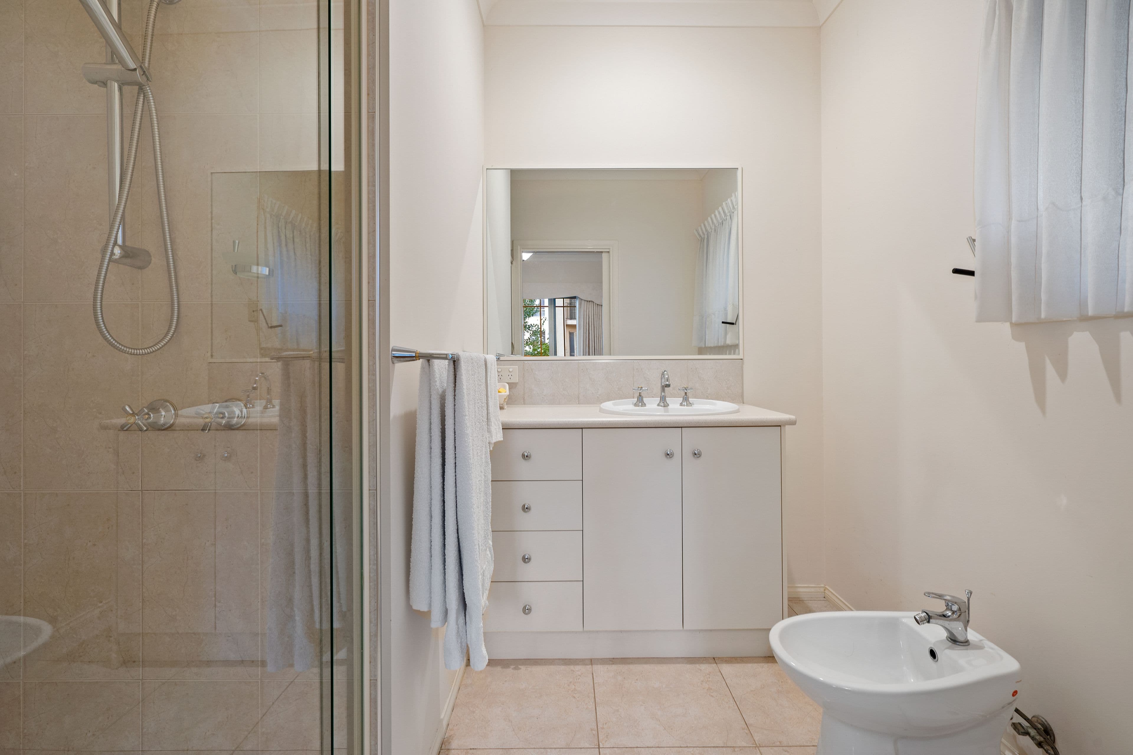 6 Banhul Place, Bundoora VIC 3083, Bundoora - Thumbnail 8