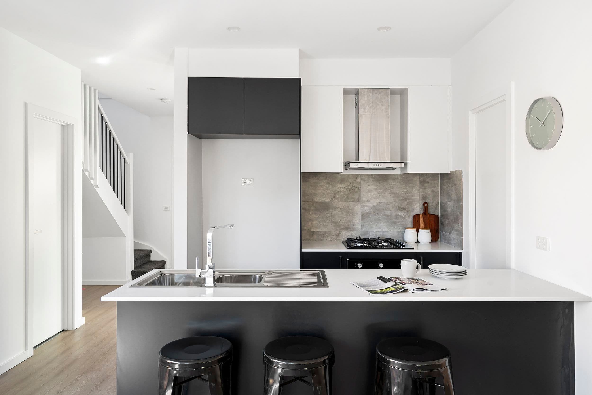 8 Lynch Road, Brooklyn VIC 3012, Brooklyn - Thumbnail 3