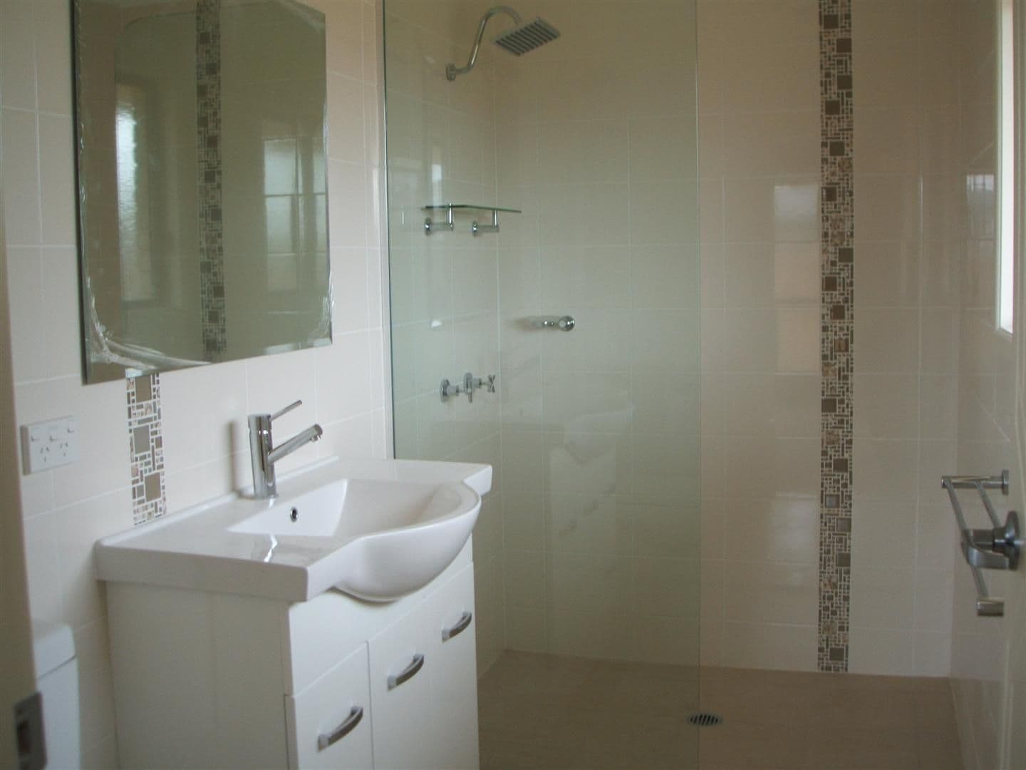 33 Broadhurst Drive, GRACEMERE QLD 4702, Gracemere - Thumbnail 4