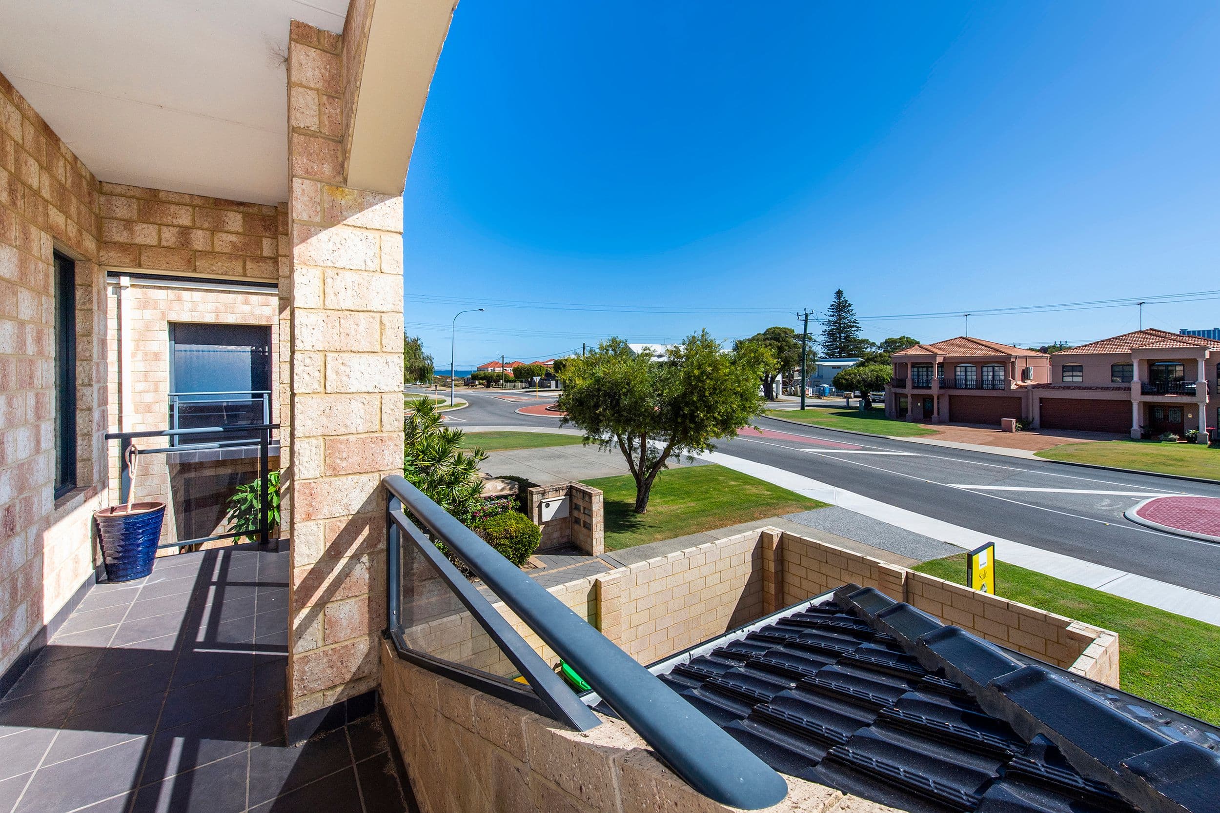 7 Victoria Street, Rockingham WA 6168, Rockingham - Image 1