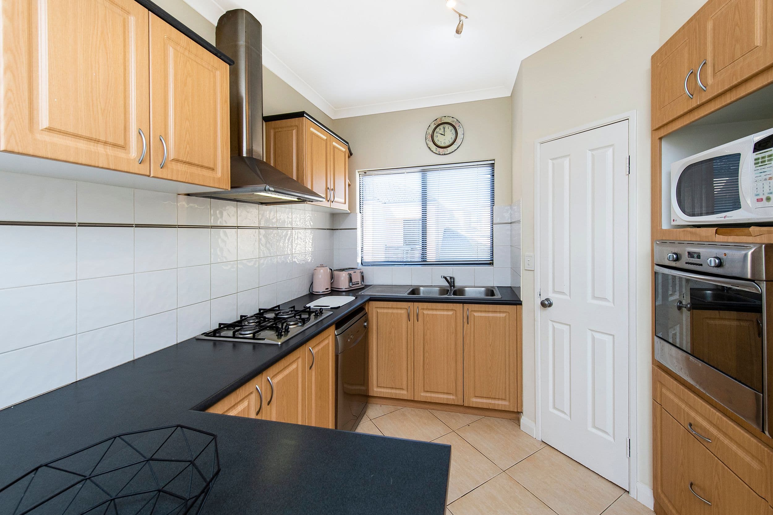 7 Victoria Street, Rockingham WA 6168, Rockingham - Thumbnail 6