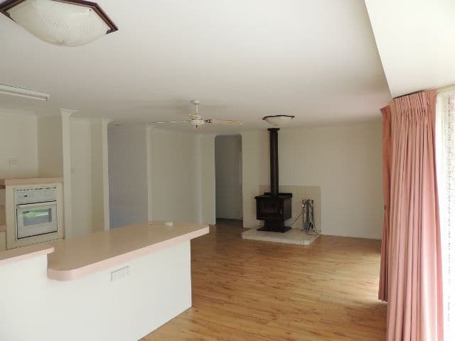 1 Minsterly Road, Denmark WA 6333, Denmark - Thumbnail 4