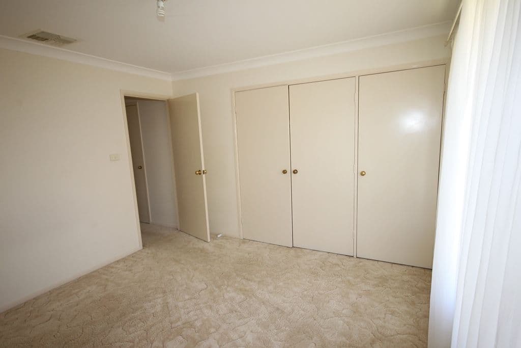 50 Susanne Street, TAMWORTH NSW 2340, South Tamworth - Thumbnail 3