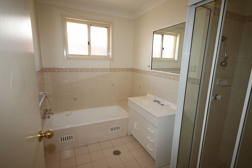 50 Susanne Street, TAMWORTH NSW 2340, South Tamworth - Thumbnail 4