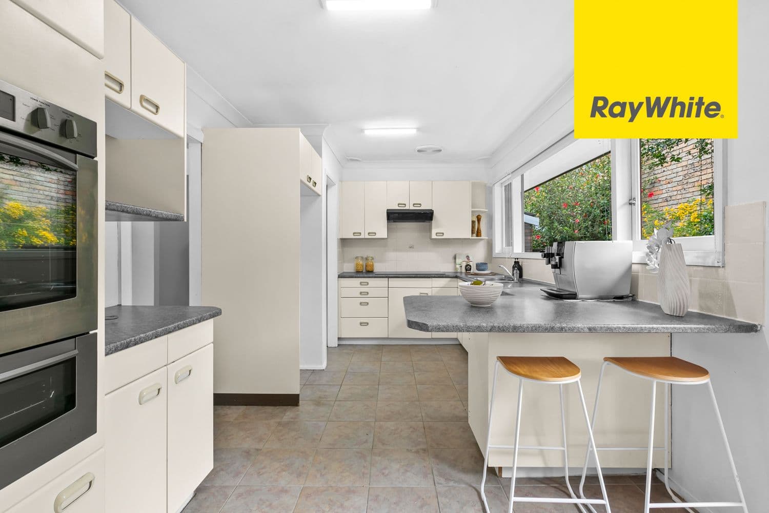 17 Plunkett Street, Marsfield NSW 2122, Marsfield - Thumbnail 4