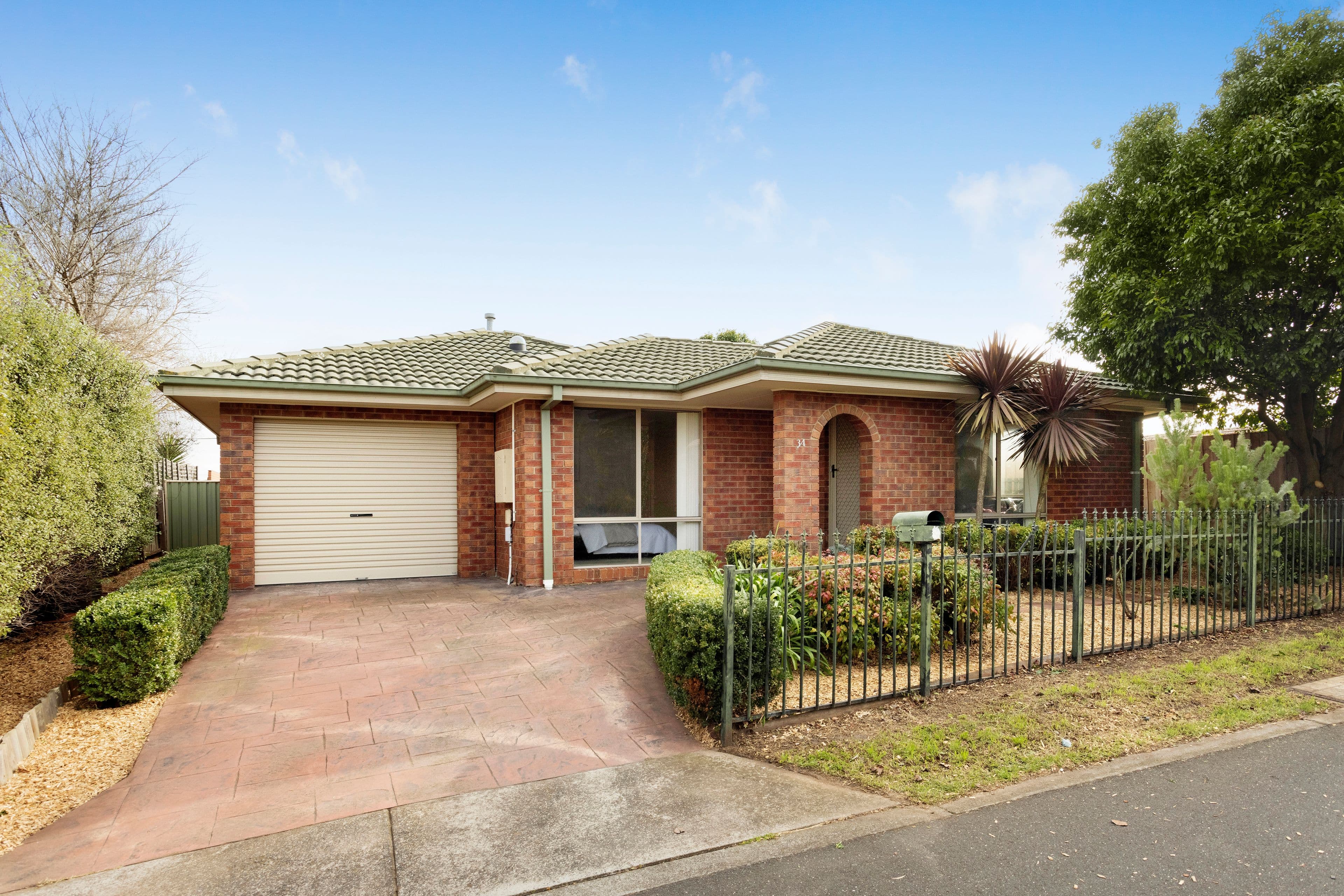 34 Long Place, Hughesdale VIC 3166, Hughesdale - Image 1