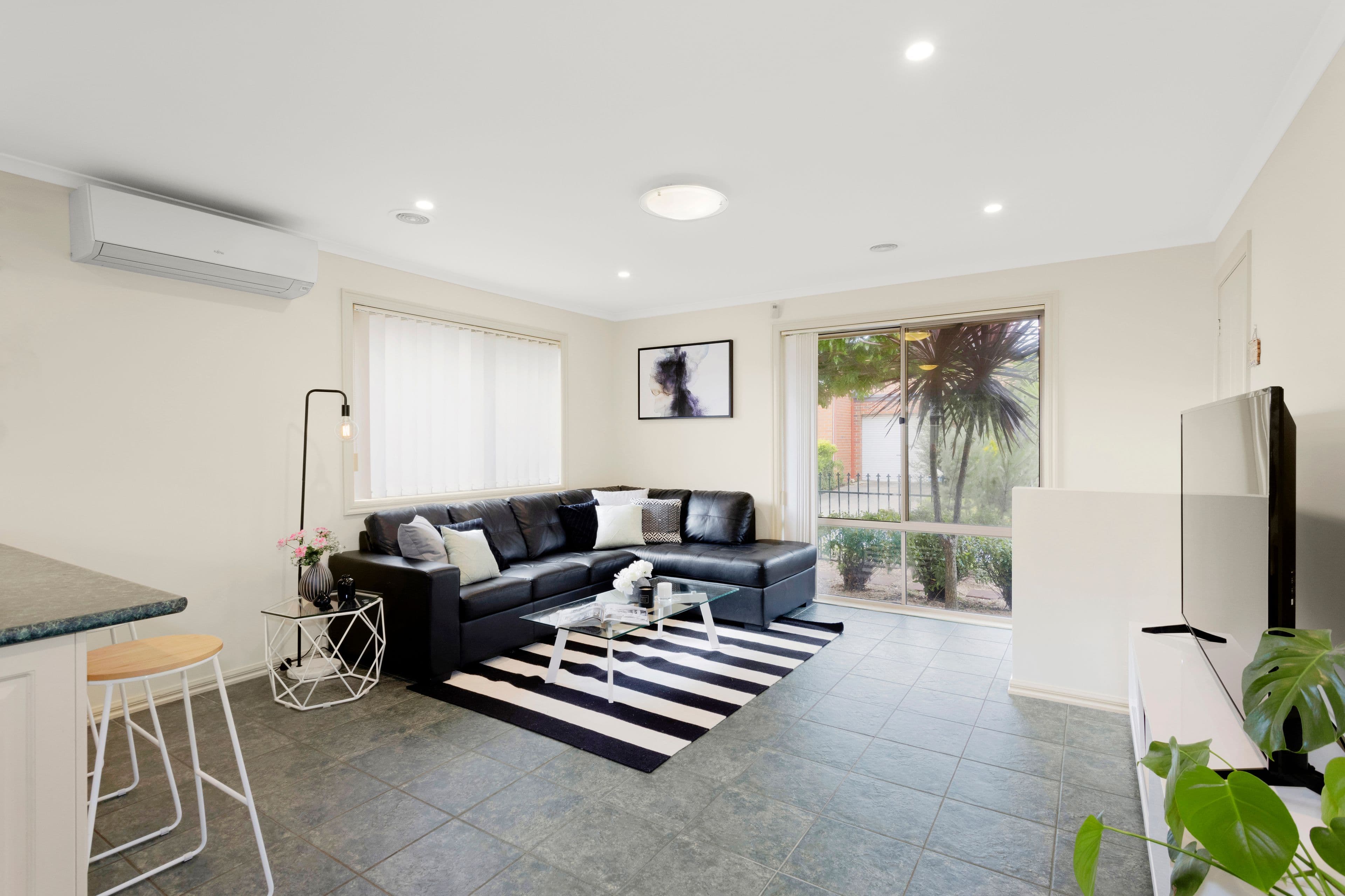 34 Long Place, Hughesdale VIC 3166, Hughesdale - Thumbnail 4