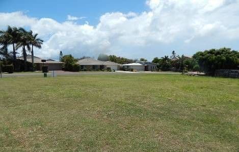 15 Shoreline Crescent, Bargara QLD 4670, Bargara - Thumbnail 3