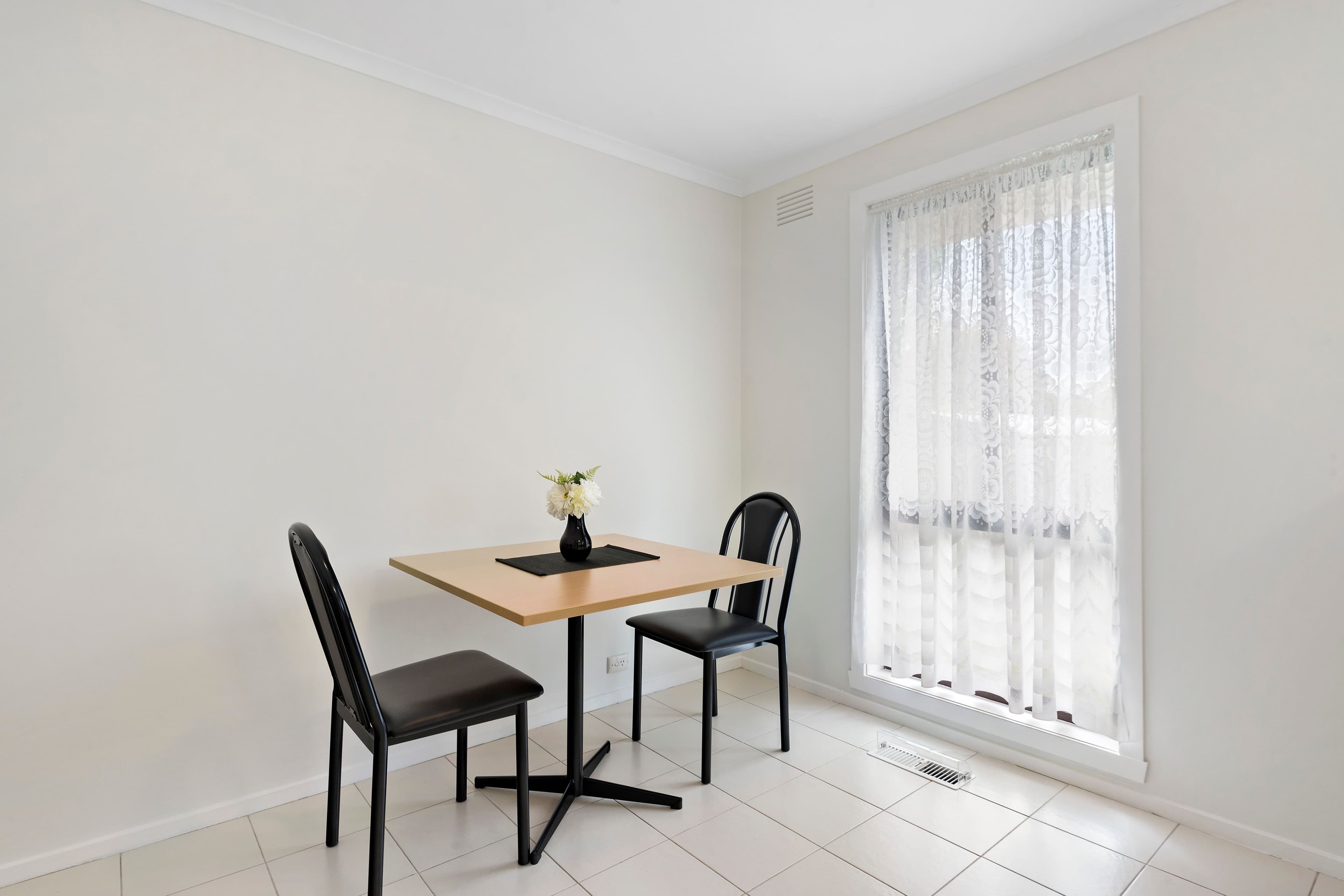 33 Edina Road, Ferntree Gully VIC 3156, Ferntree Gully - Thumbnail 5