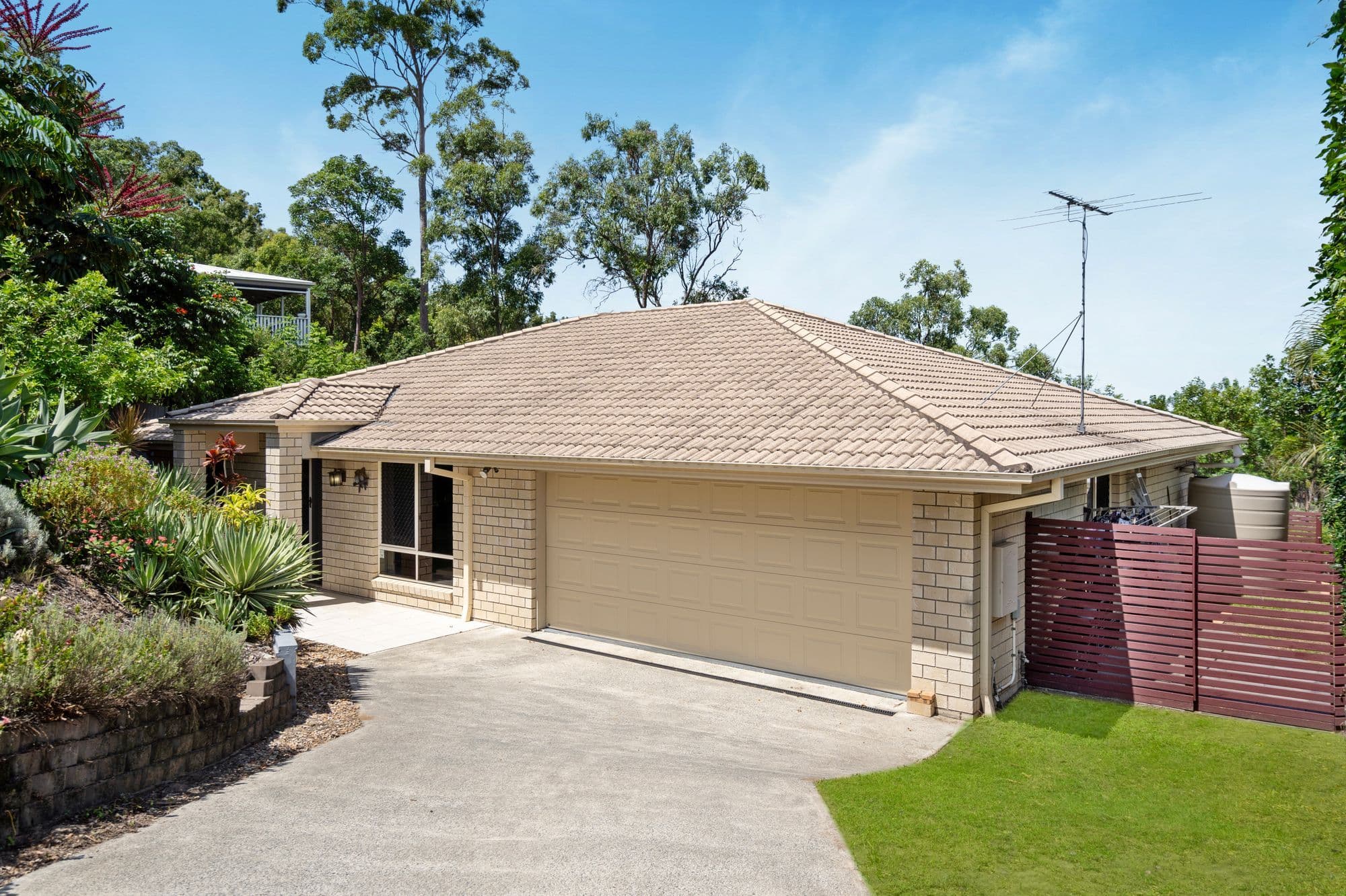 30 Lenna Court, Mount Warren Park QLD 4207, Mount Warren Park - Image 1