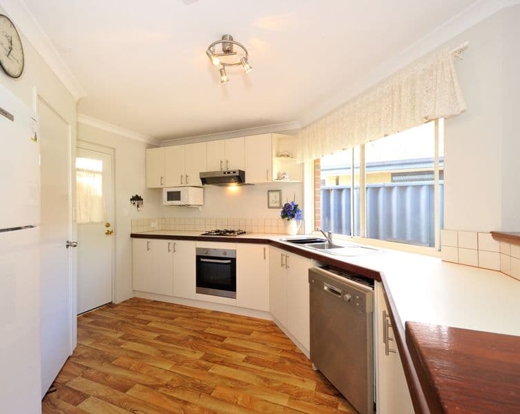 8 Kennedia Circuit, Baldivis WA 6171, Baldivis - Thumbnail 7
