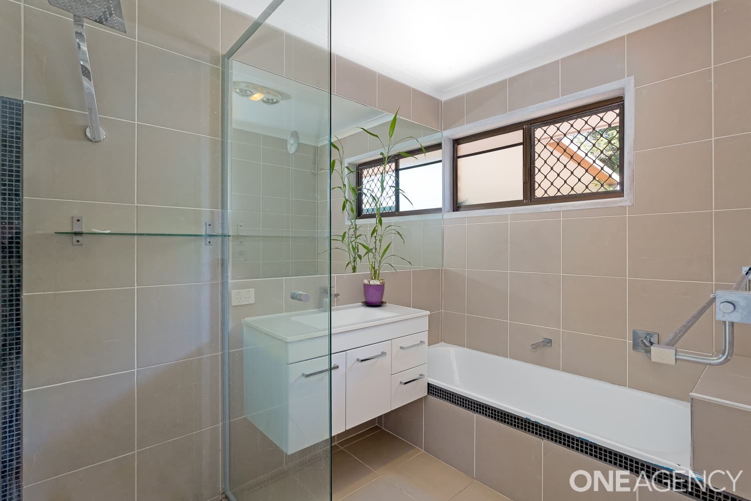 2A Hinton Street, Redcliffe, Redcliffe - Thumbnail 4