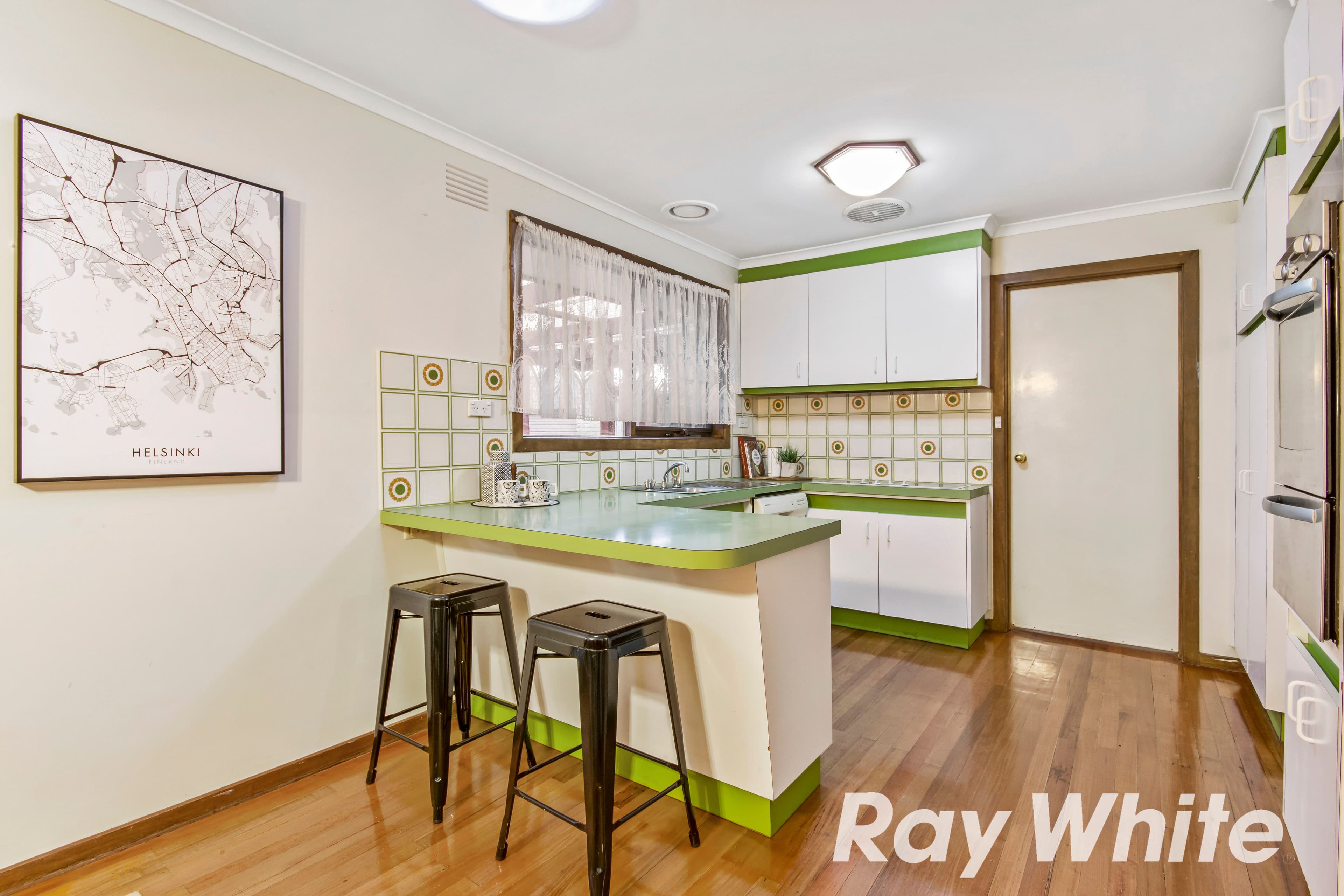 5 Solway Close, Ferntree Gully VIC 3156, Ferntree Gully - Thumbnail 5