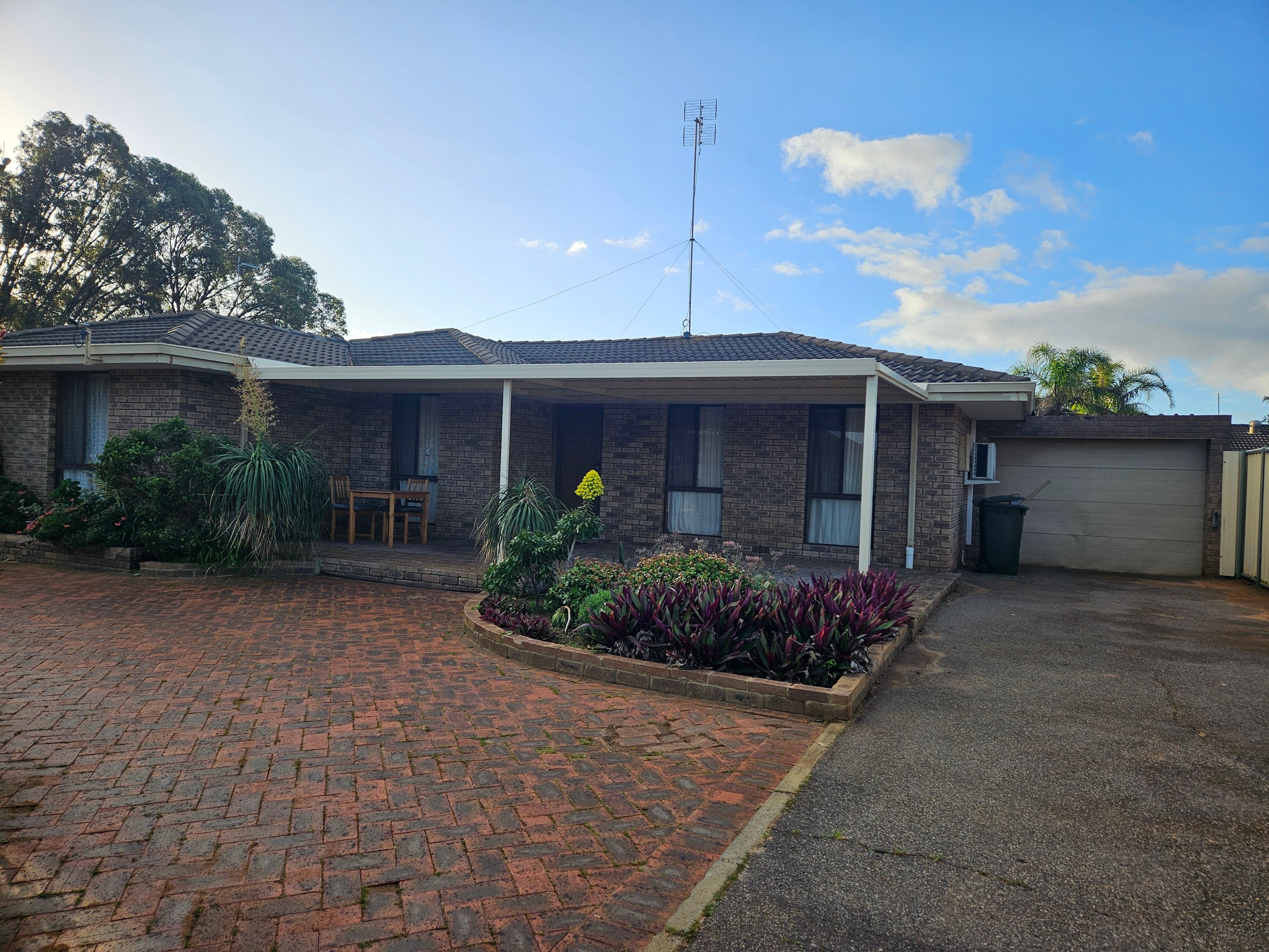 28 Clementina Road, Dongara WA 6525, Dongara - Thumbnail 2