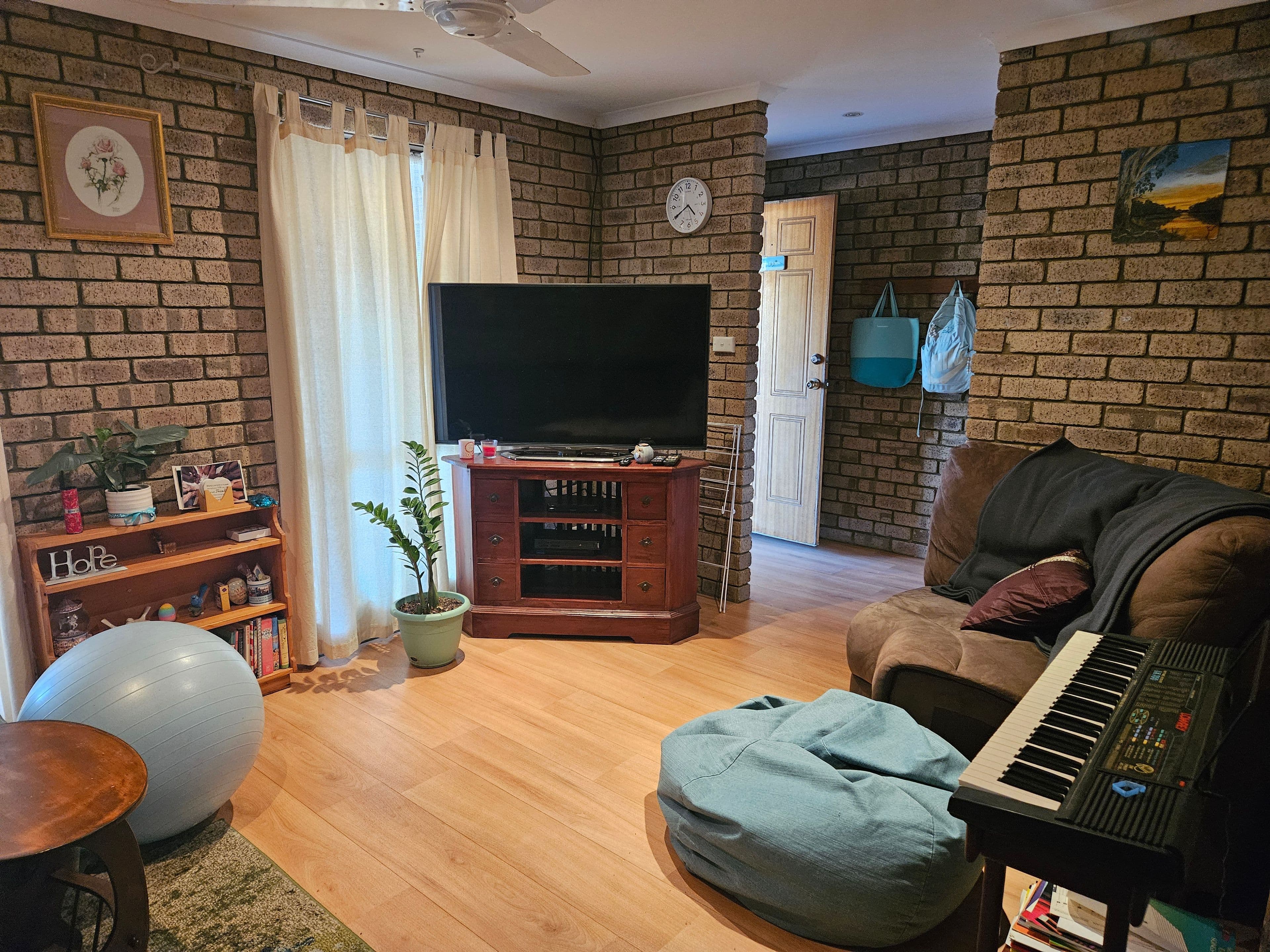 28 Clementina Road, Dongara WA 6525, Dongara - Thumbnail 8
