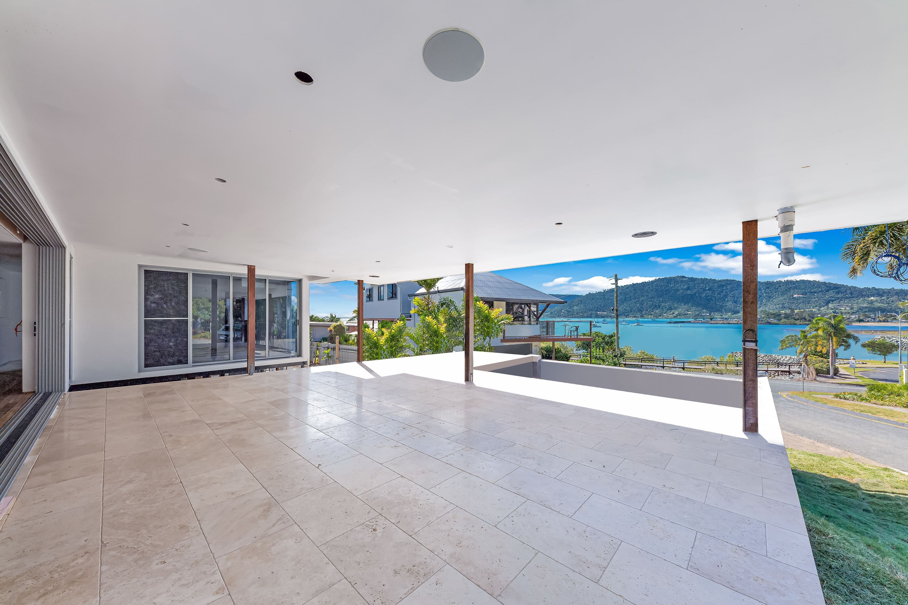 11 Hillcrest Avenue, Airlie Beach QLD 4802, Airlie Beach - Thumbnail 7
