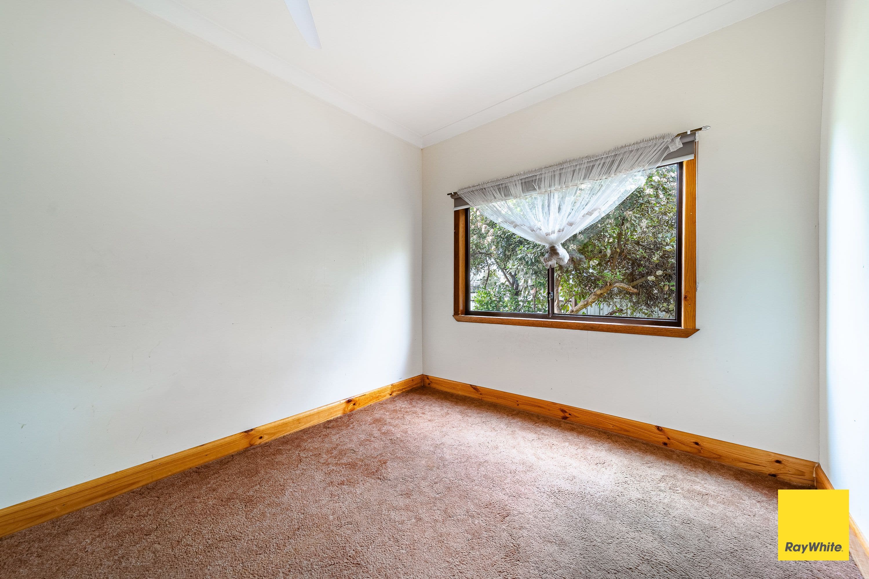 9 Ashley Street, Ironbark VIC 3550, Ironbark - Thumbnail 7