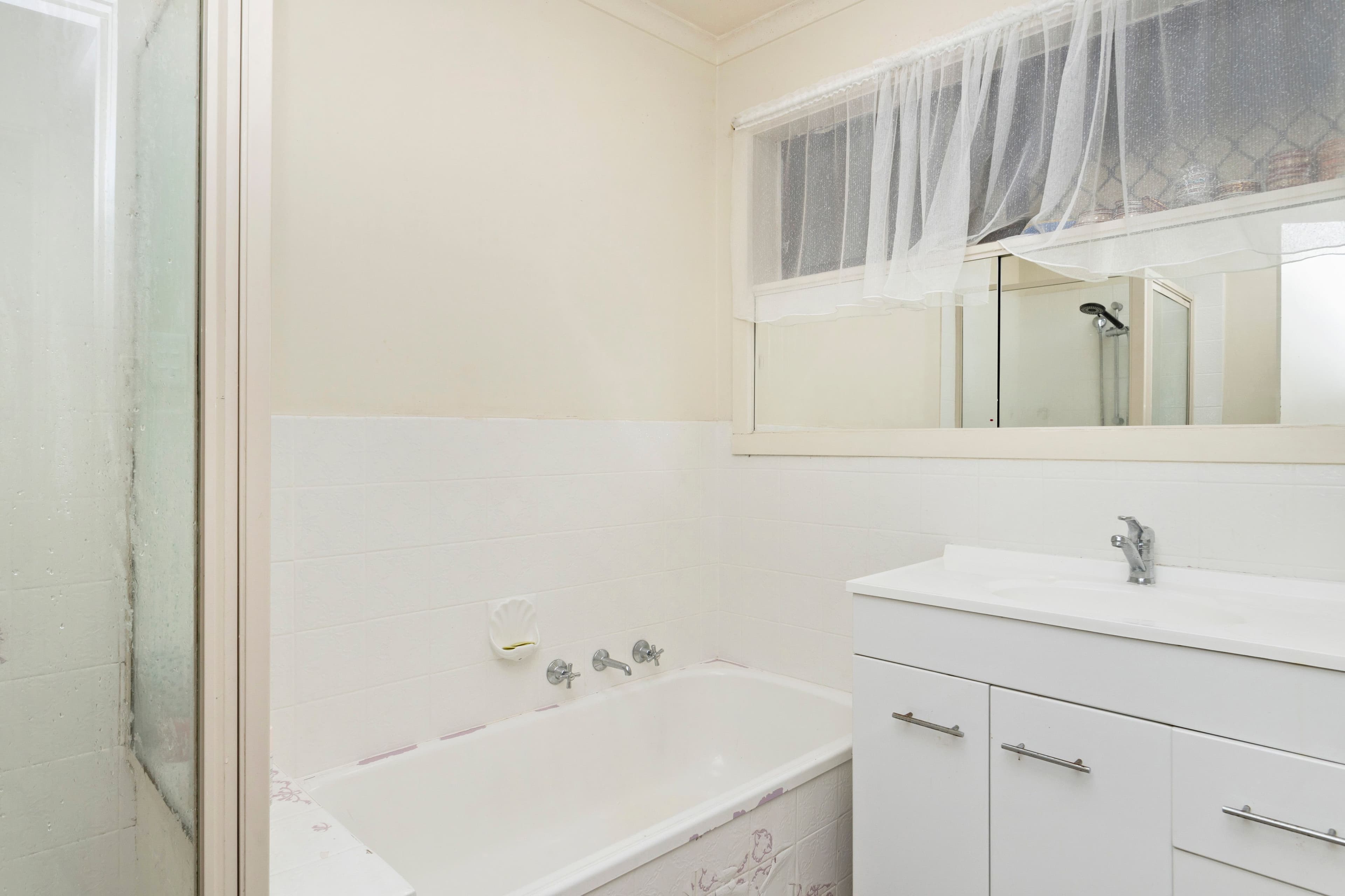 42 Fitzgerald Road, Sunshine West VIC 3020, Sunshine West - Thumbnail 5