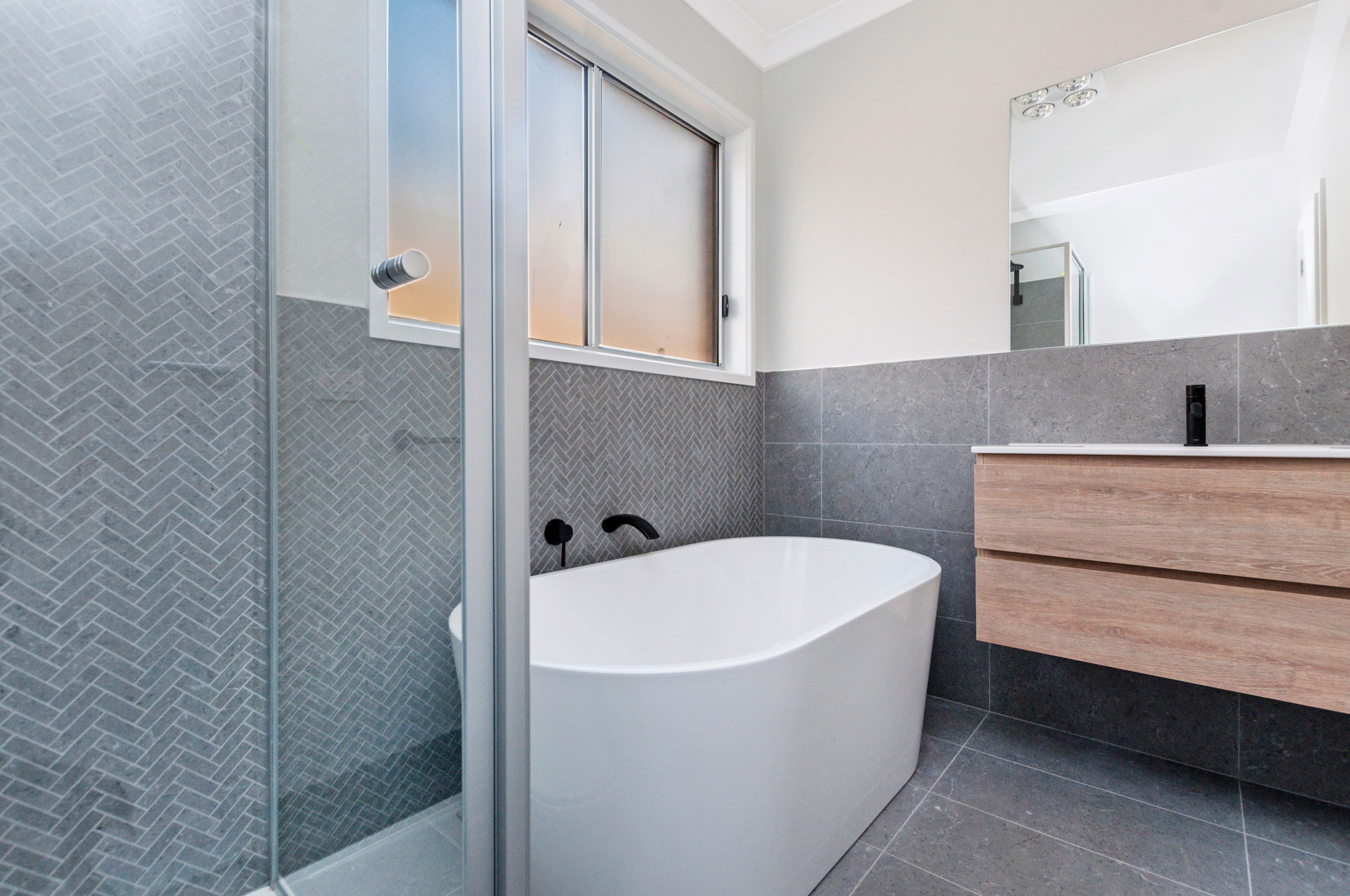 10 O'Malley Drive, DENNINGTON VIC 3280, Dennington - Thumbnail 6