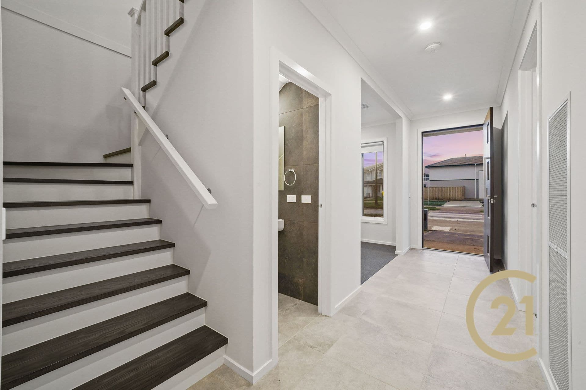 Suite 4 241-244 Caroline Springs Blvd, Caroline Springs, VIC, 3023, Fraser Rise - Thumbnail 5