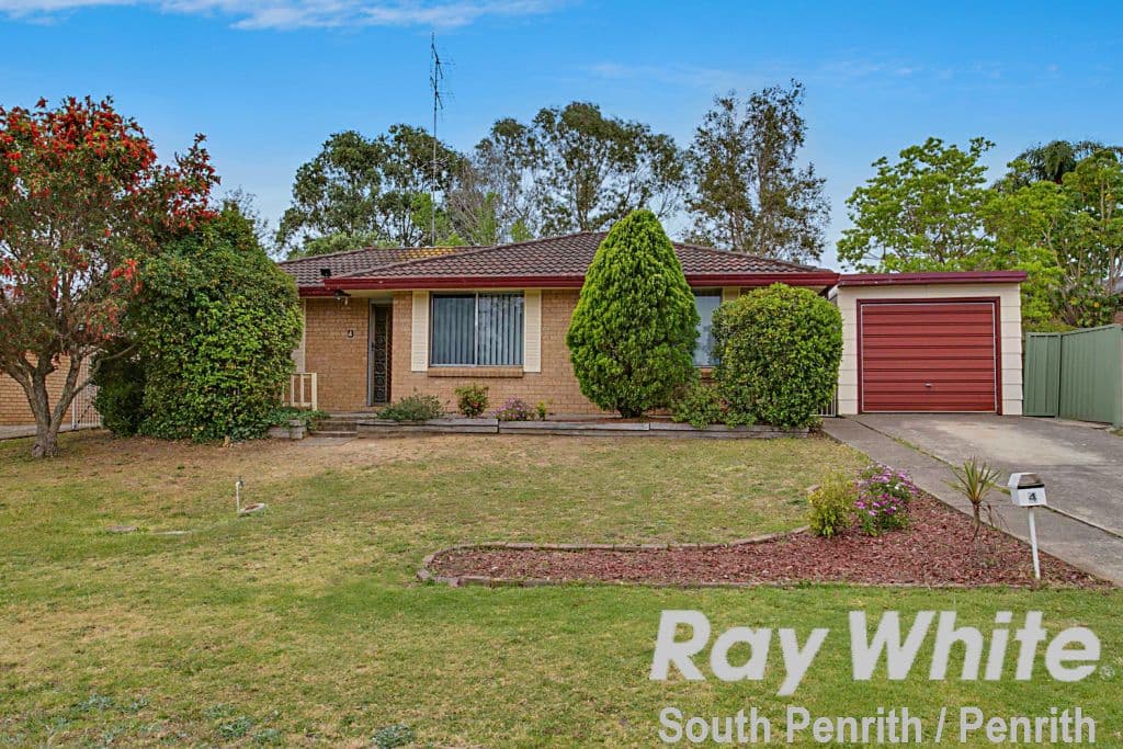 4 Knighton Place, South Penrith - Image 1