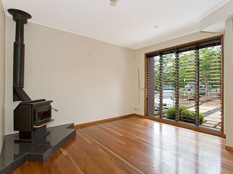 1 Norfolk Street, COORPAROO QLD 4151, Coorparoo - Thumbnail 3