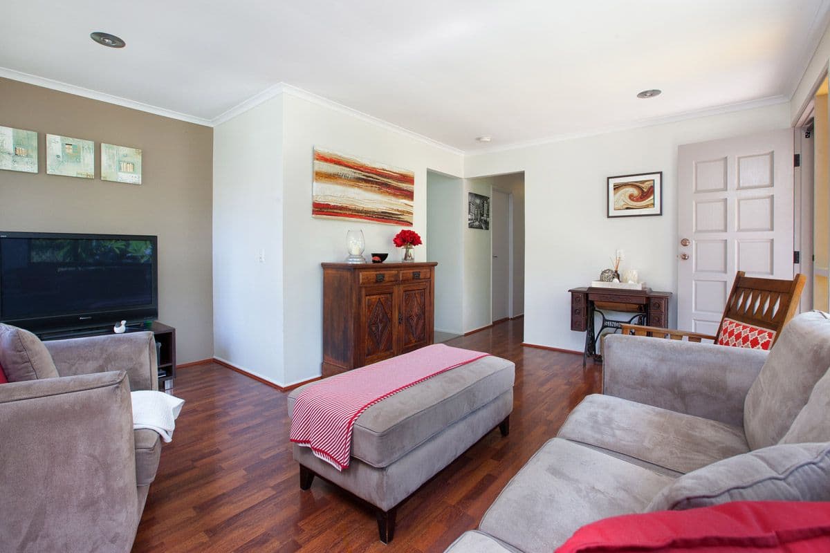 16 Takora Street, Middle Park QLD 4074, Middle Park - Thumbnail 3