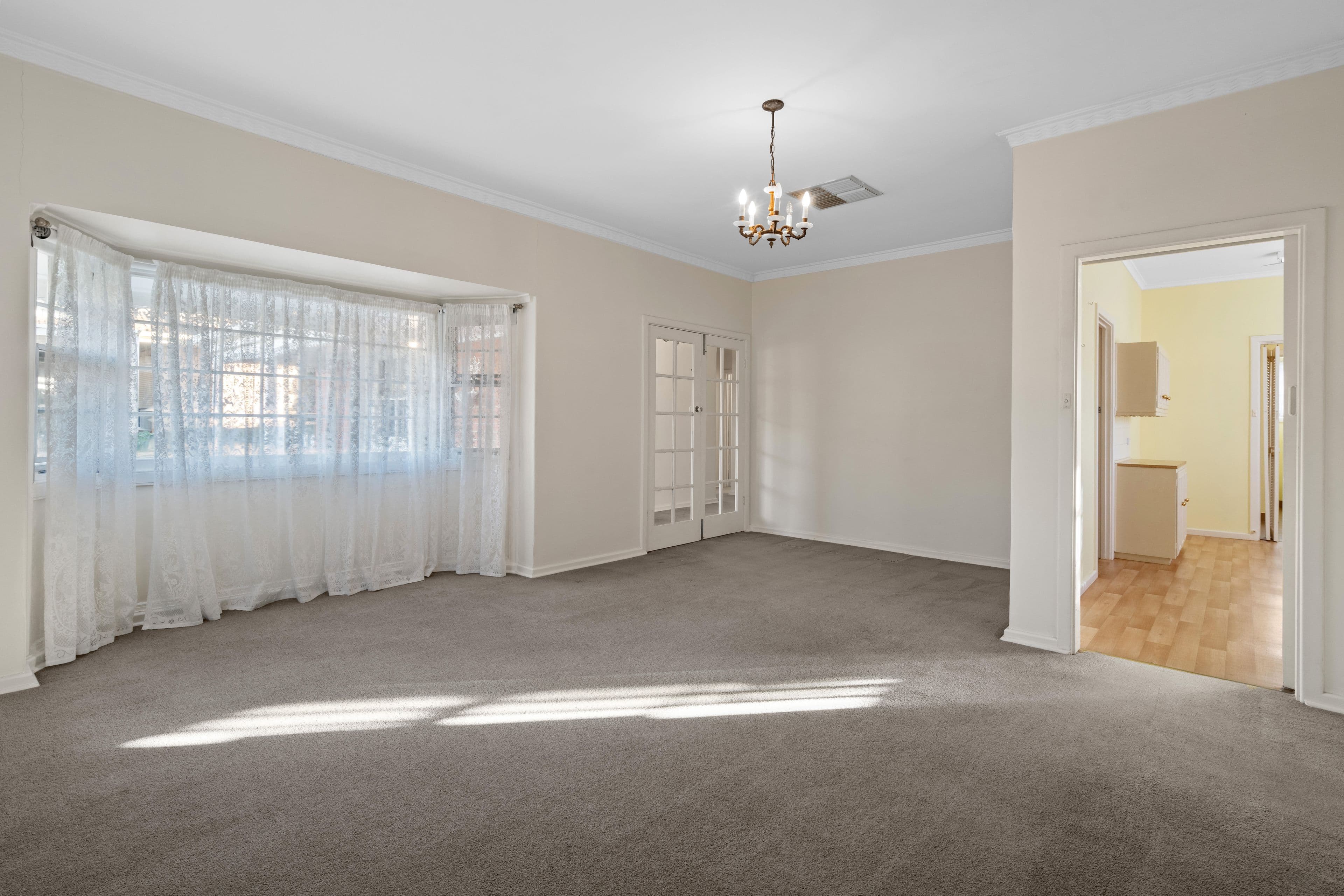 9 Wald Avenue, Semaphore South SA 5019, Semaphore South - Thumbnail 3