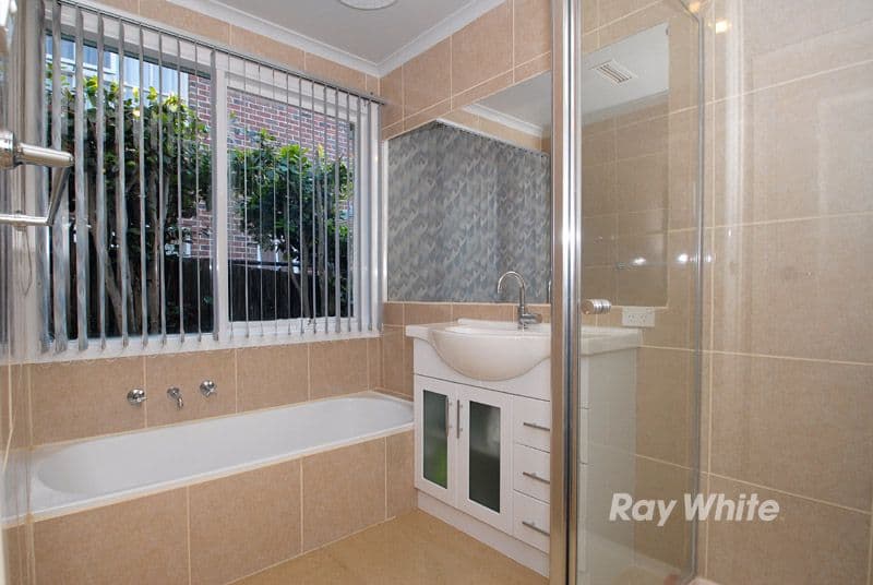 32 Jessica Close, WANTIRNA SOUTH VIC 3152, Wantirna South - Thumbnail 8