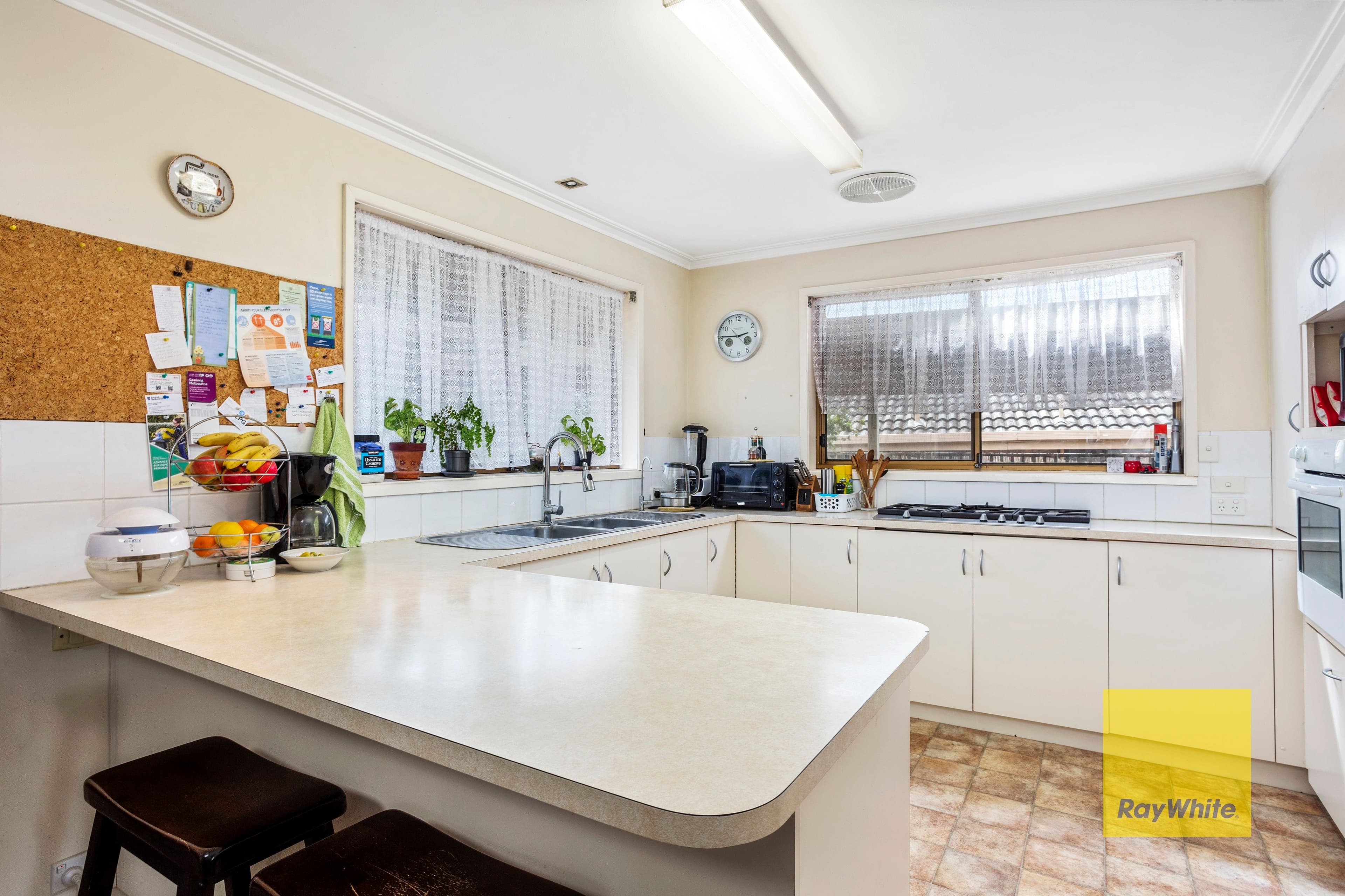 103 Burdoo Drive, Grovedale VIC 3216, Grovedale - Thumbnail 3