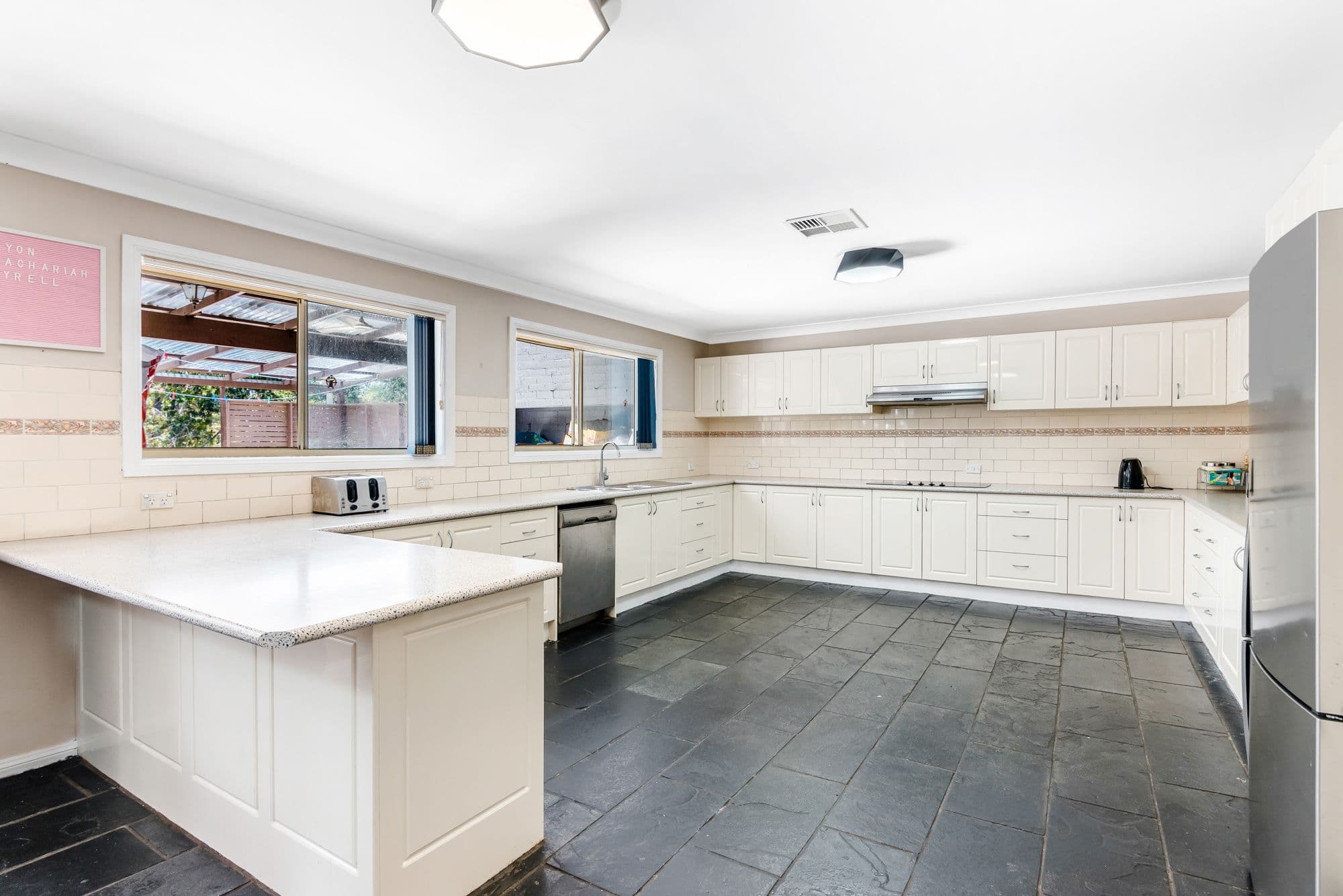 11 Cleary Place, Casula NSW 2170, Casula - Thumbnail 5