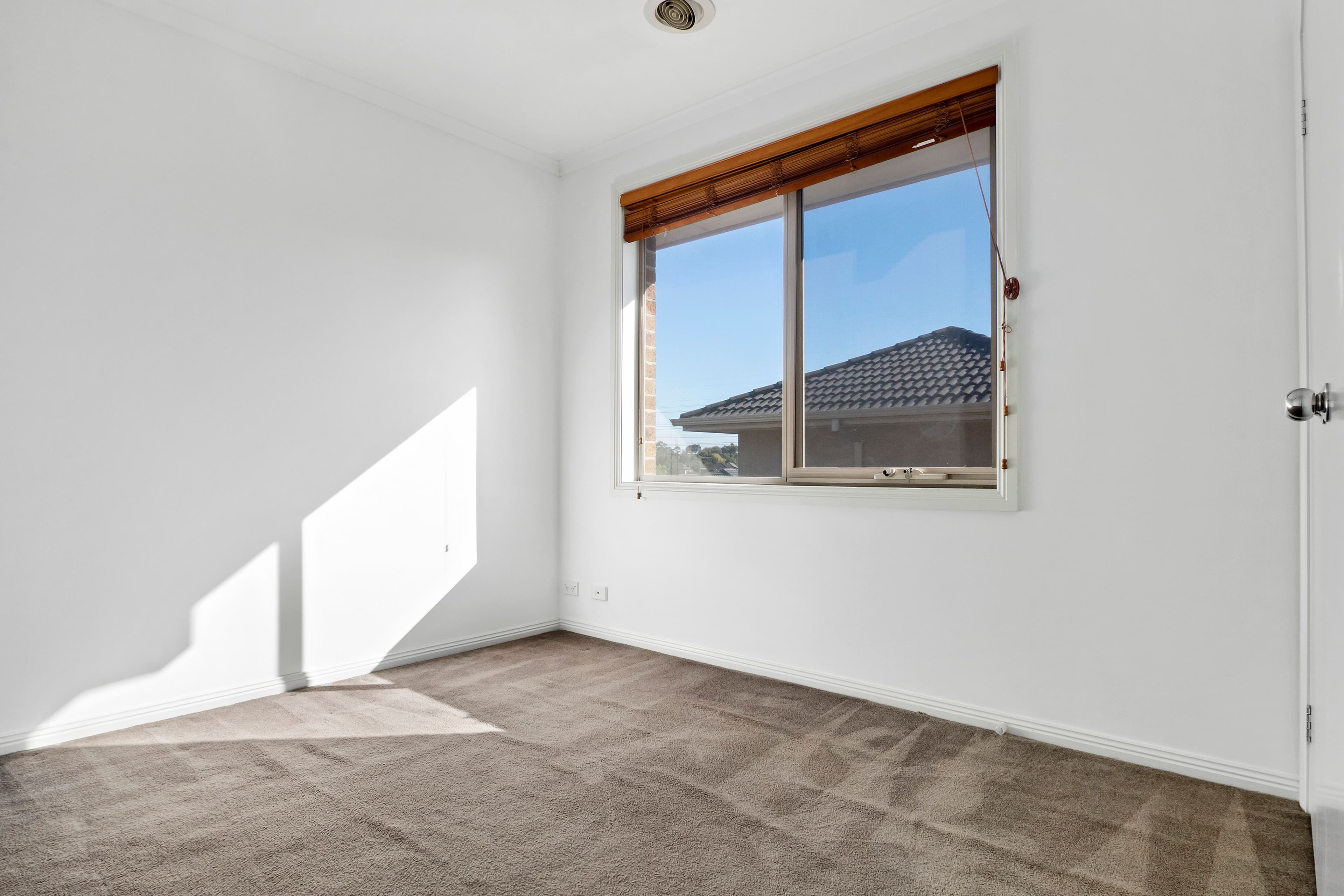 11 Churchill Avenue, Chadstone VIC 3148, Chadstone - Thumbnail 7