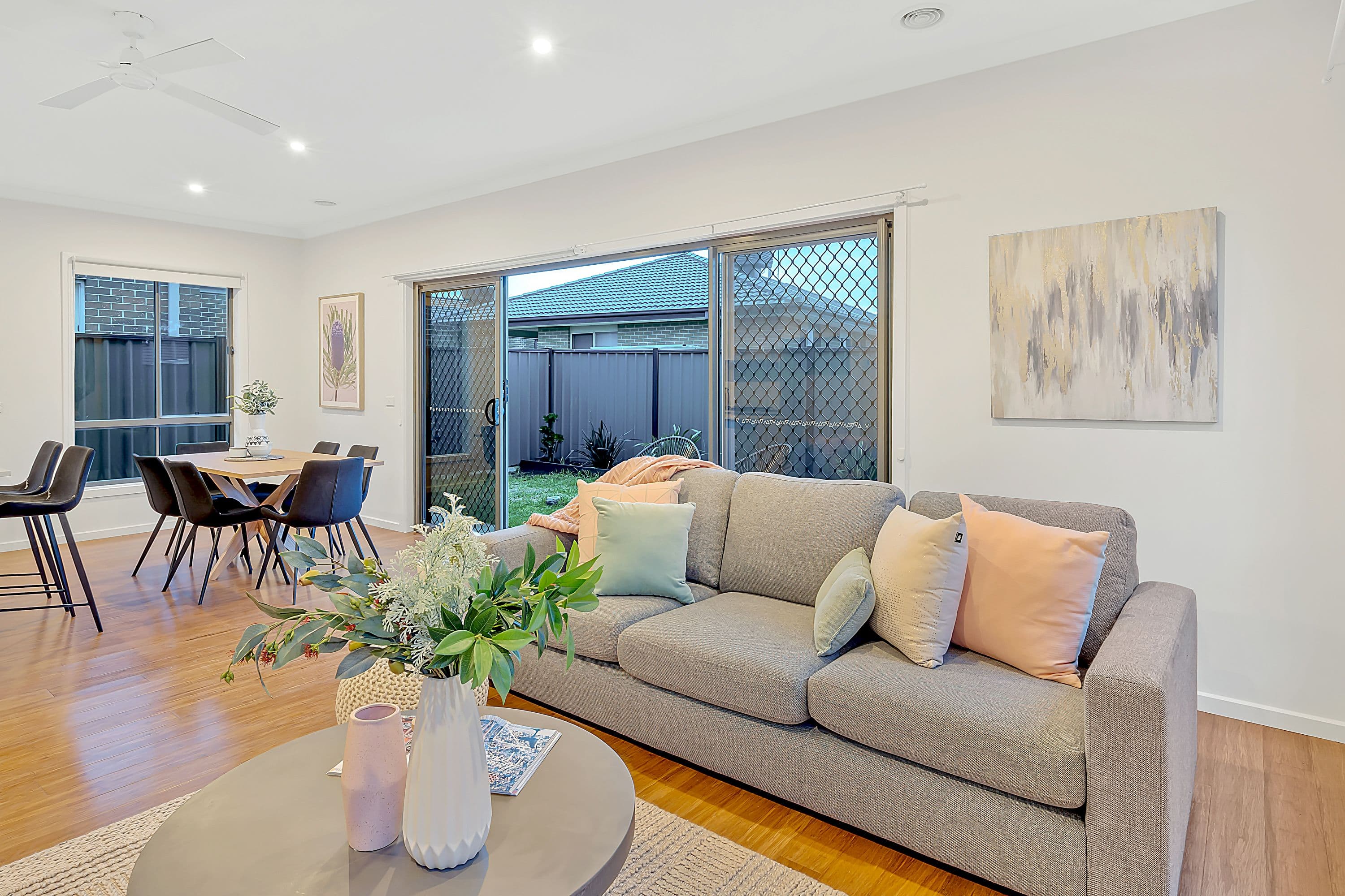 8 Riberry Street, Craigieburn VIC 3064, Craigieburn - Thumbnail 5