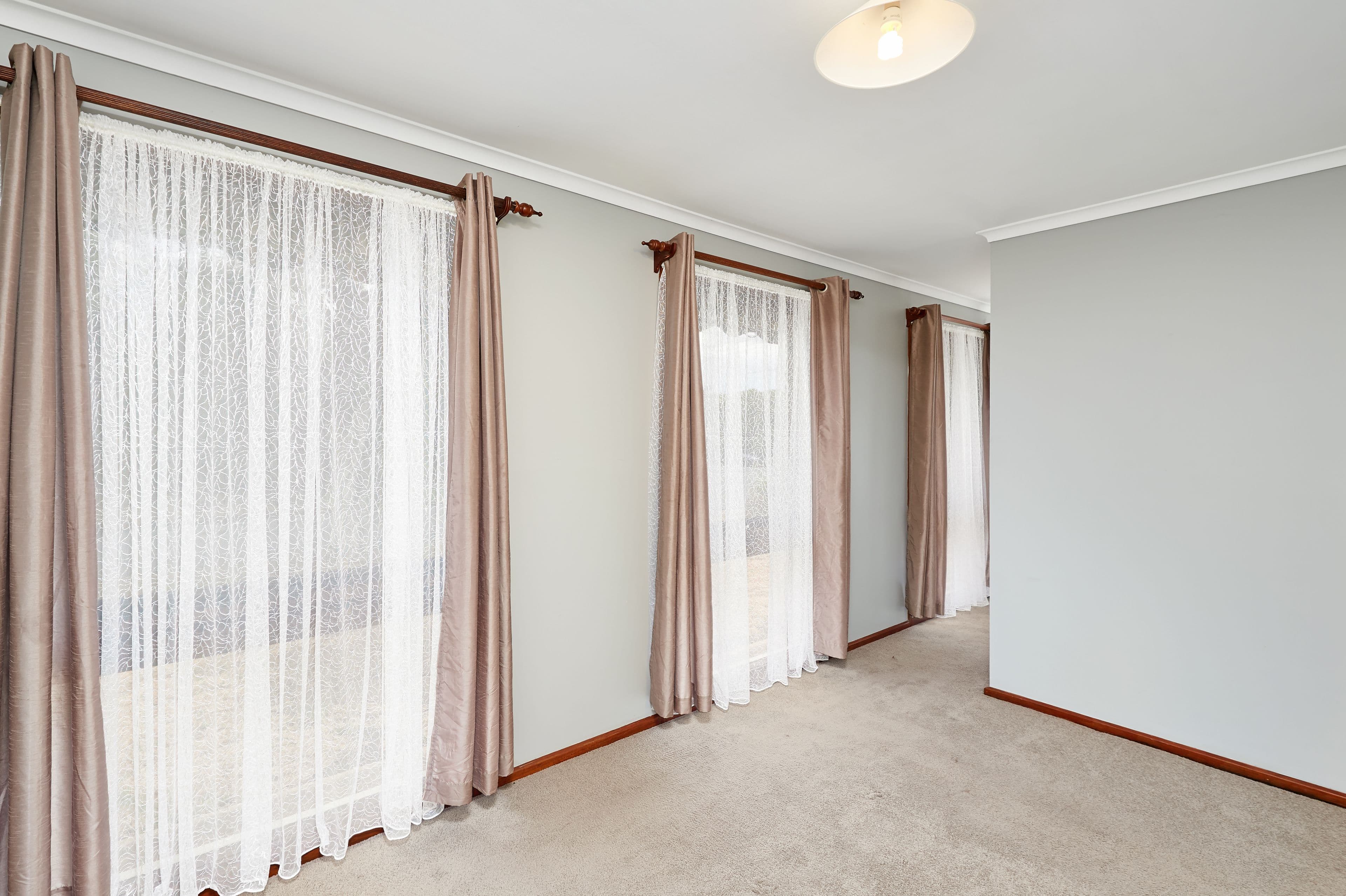80 Vincent Road, Lake Albert - Thumbnail 3