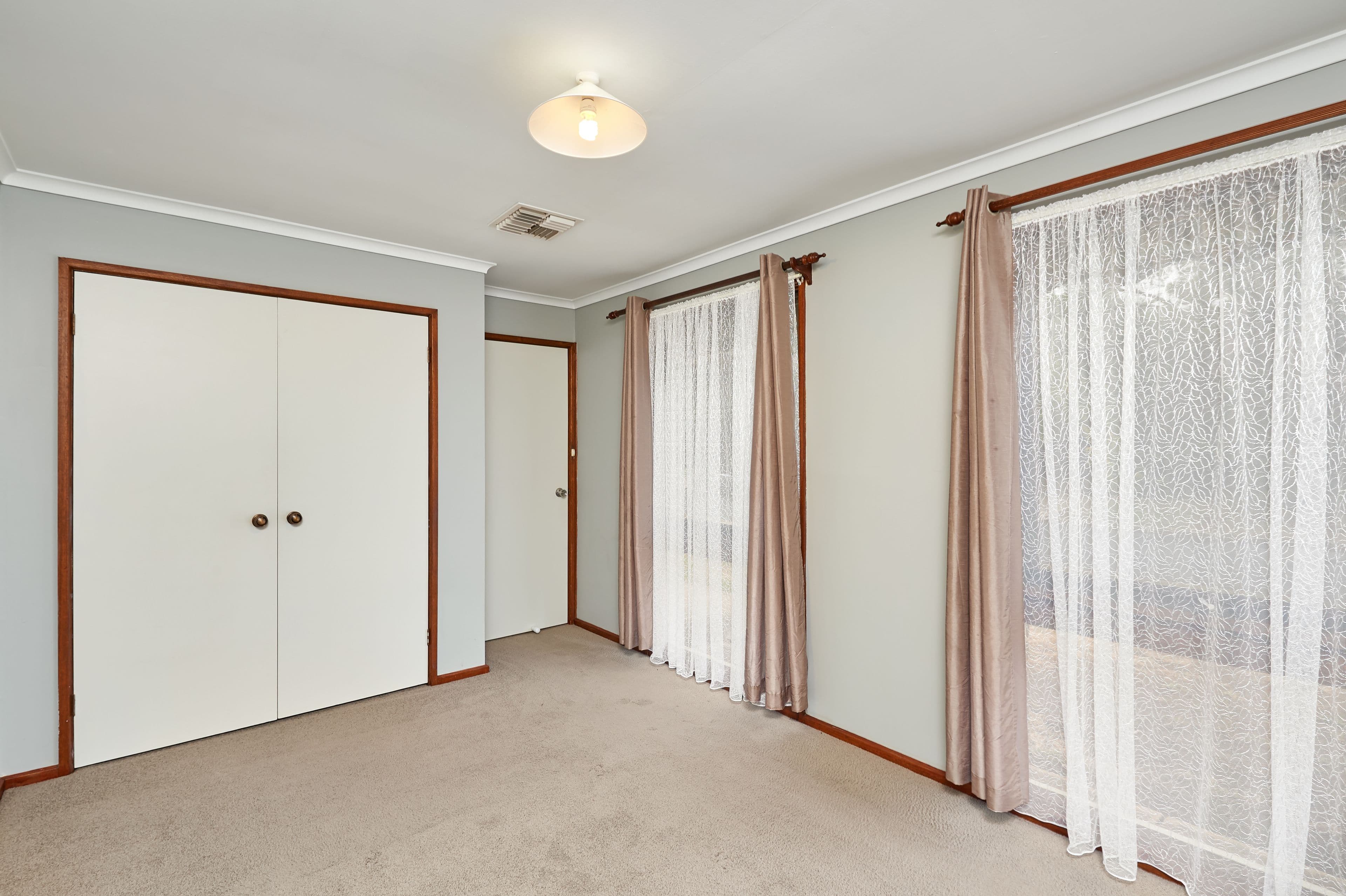 80 Vincent Road, Lake Albert - Thumbnail 4