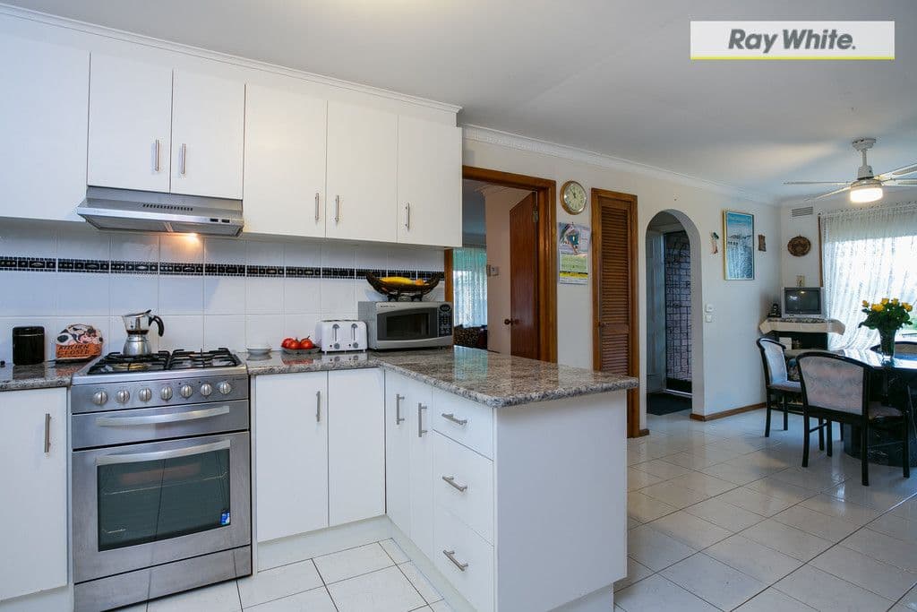8 Higgins Street, SAFETY BEACH VIC 3936, Safety Beach - Thumbnail 4
