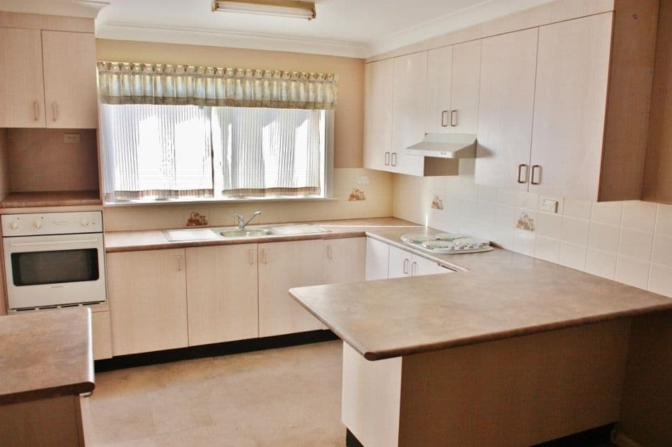 18 Templemore Street, YOUNG NSW 2594, Young - Thumbnail 3