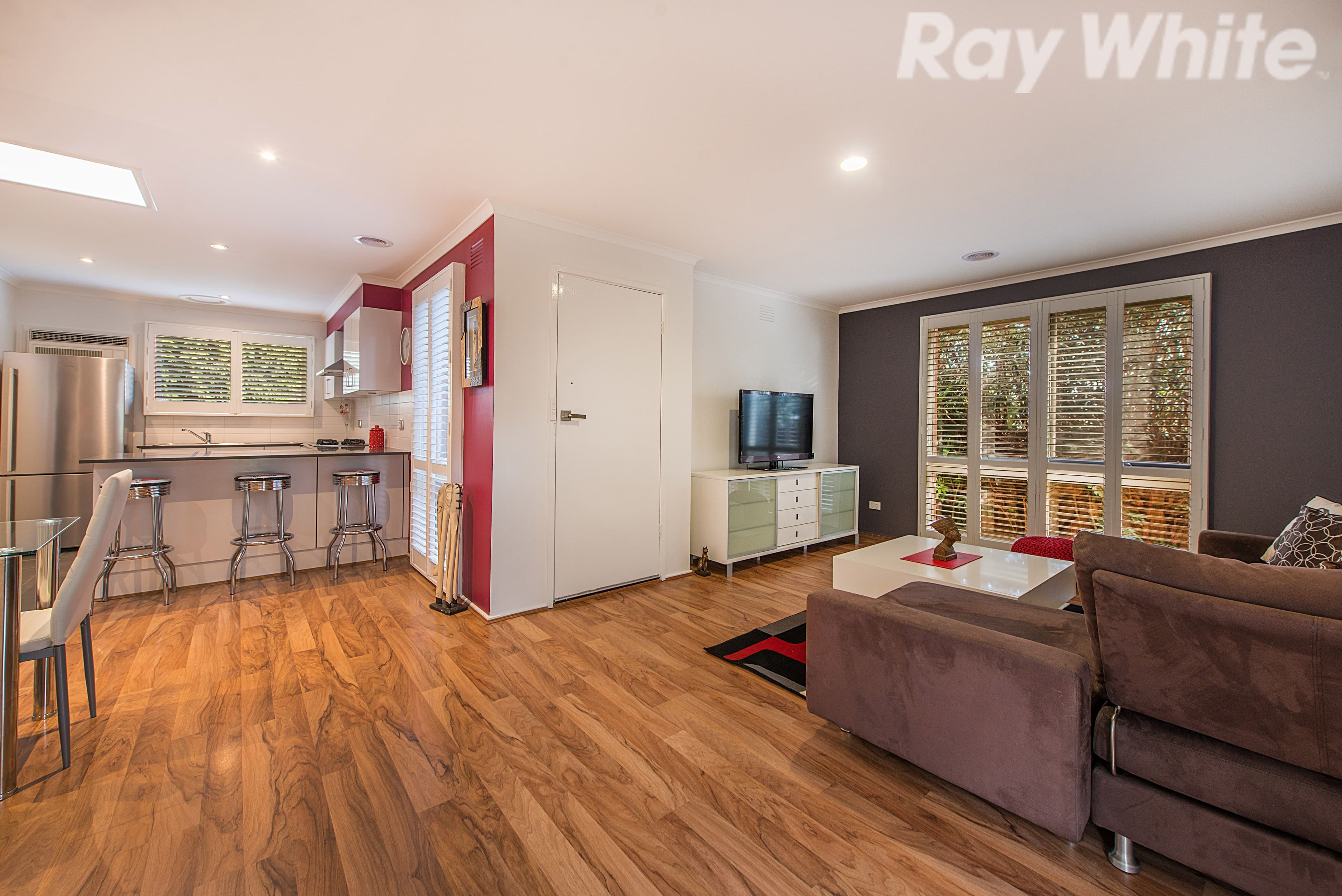 6 Kensington Road, Kensington VIC 3031, Kensington - Thumbnail 3