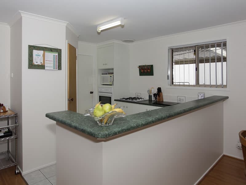 18 Berenwode Circuit, Morphett Vale - Thumbnail 3
