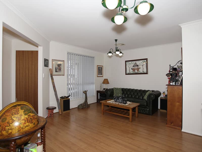 18 Berenwode Circuit, Morphett Vale - Thumbnail 5