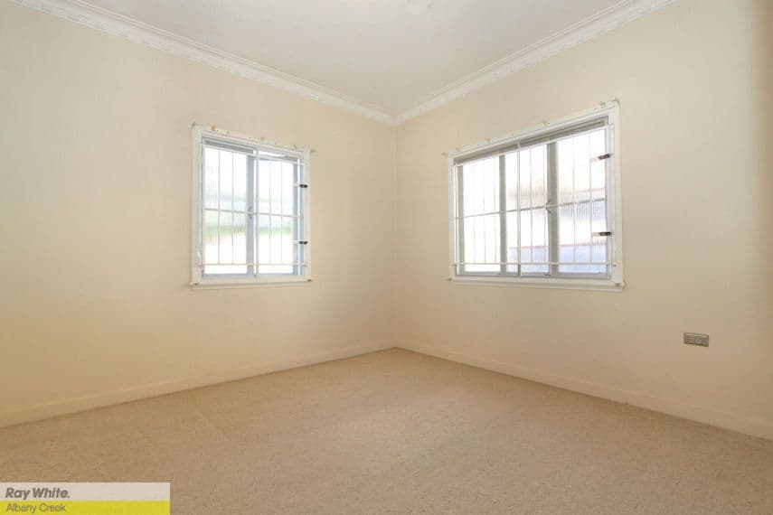 11 Castor Road, WAVELL HEIGHTS QLD 4012, Wavell Heights - Thumbnail 7