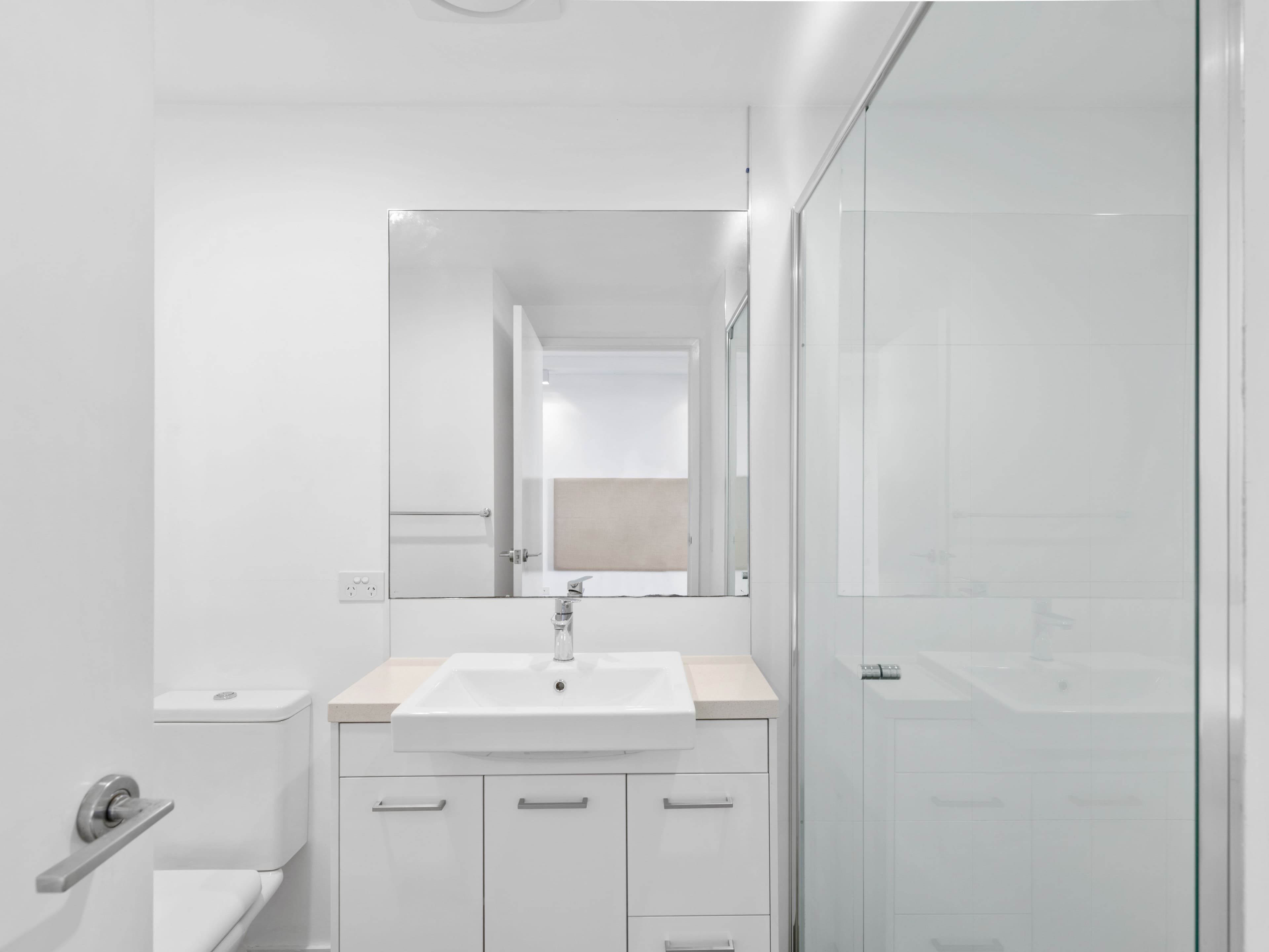 151 (159) Logan Road, Woolloongabba QLD 4102, Woolloongabba - Thumbnail 6