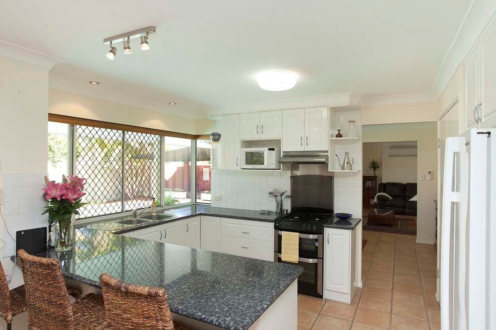 18 Pindari Crescent, Wishart QLD 4122, Wishart - Thumbnail 6